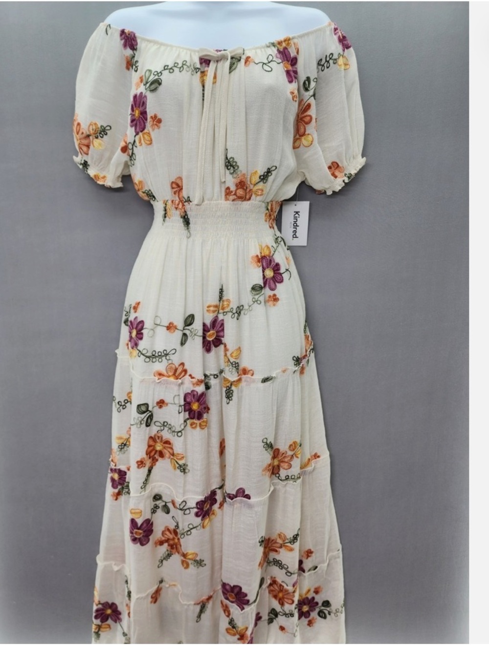 New Anthropologie Kindred Cream Floral Maxi Dress. Petite Small
